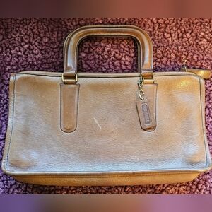 AUTHENTIC COACH ALL LEATHER!!!